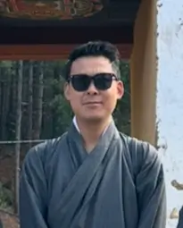 Tour Guide