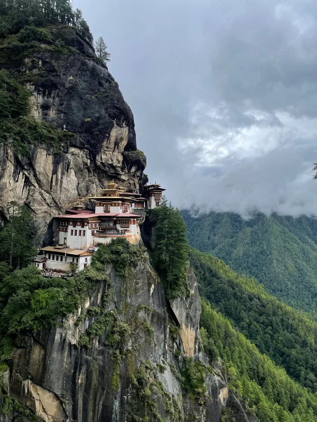 Meditation and monastery blessing retreat in Bhutan