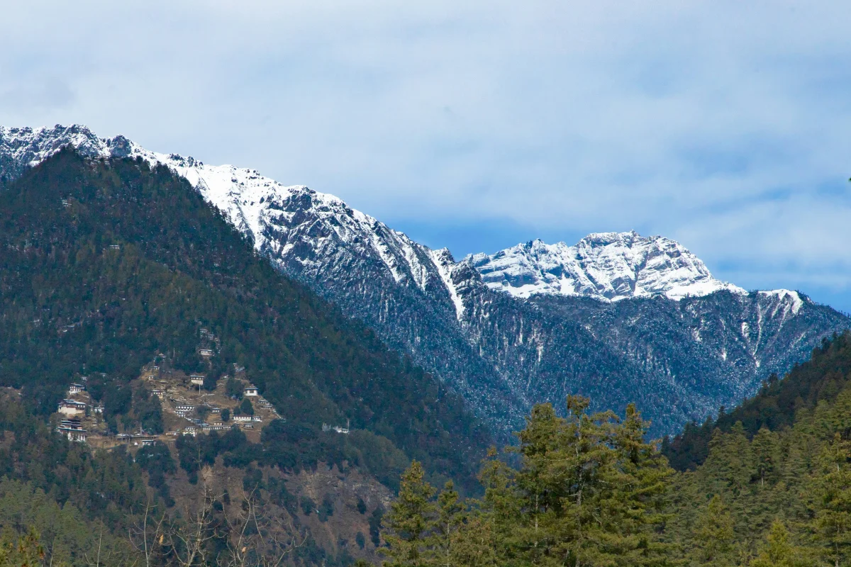 Zhabdrung Ngawang Namgyal: Founder of Bhutan - cheri monastery bhutan large
