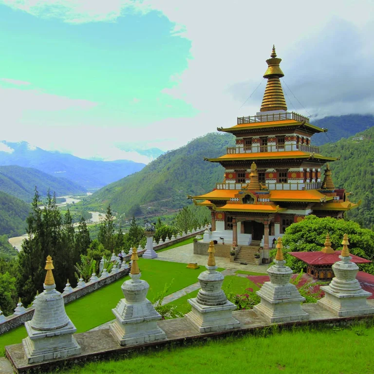 Khamsum Yulley Namgyal Chorten