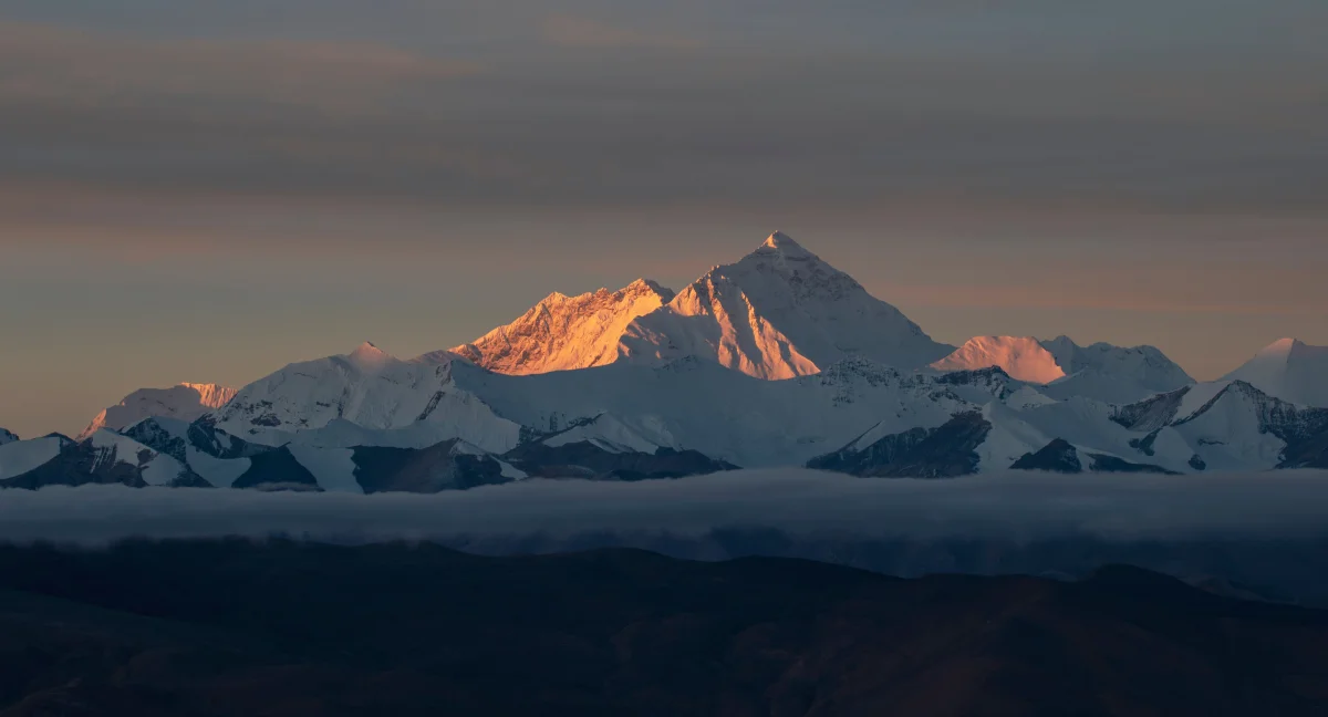 Bhutan vs Nepal: Which Himalayan Kingdom Should You Visit? - mount everest view large